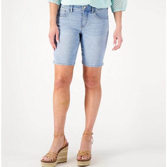 New NYDJ LIFT X TUCK Women's Poetry Ella Short With Sideseam Slits Size 16WP - Picture 1 of 5